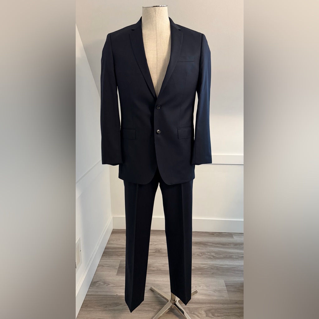 Boss Dark Blue Men's Suit
